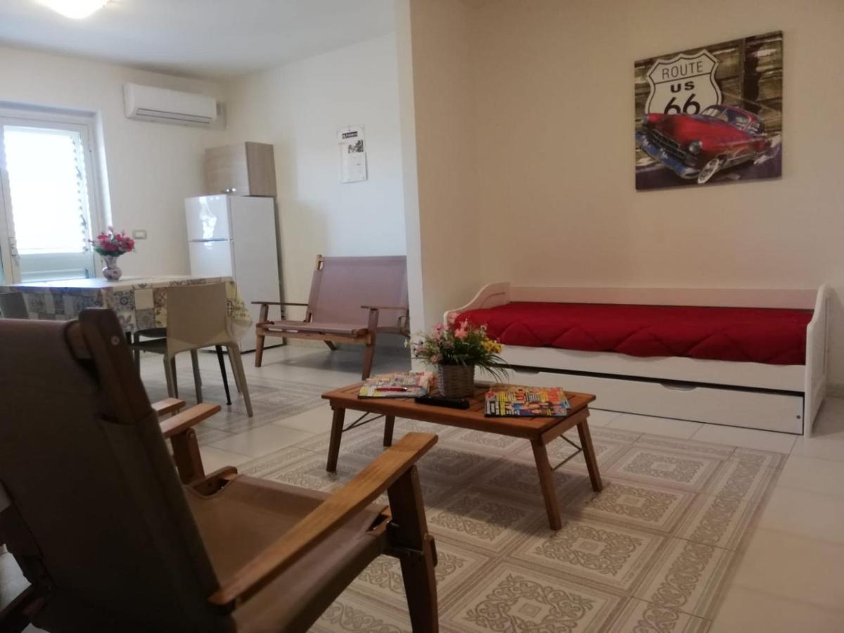 Il Laureato Apartment Reggio di Calabria Bagian luar foto