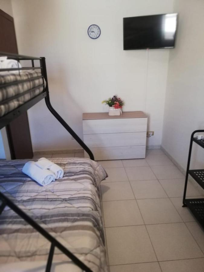 Il Laureato Apartment Reggio di Calabria Bagian luar foto