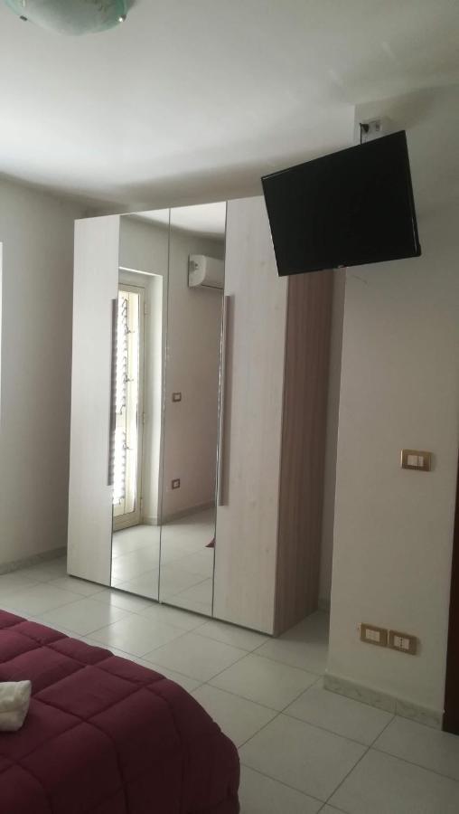 Il Laureato Apartment Reggio di Calabria Bagian luar foto